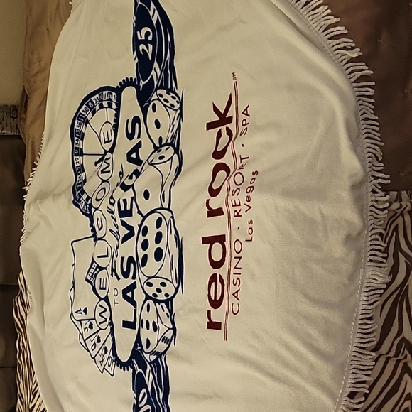 Round Beach Towel 53" diameter - Picture 1 of 4
